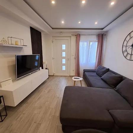 Lejlighed Apartmant I&k *